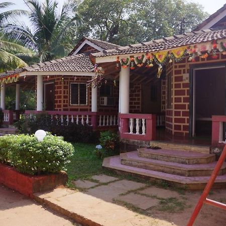 Yash Garden Residency Otel Ganpatipule Dış mekan fotoğraf