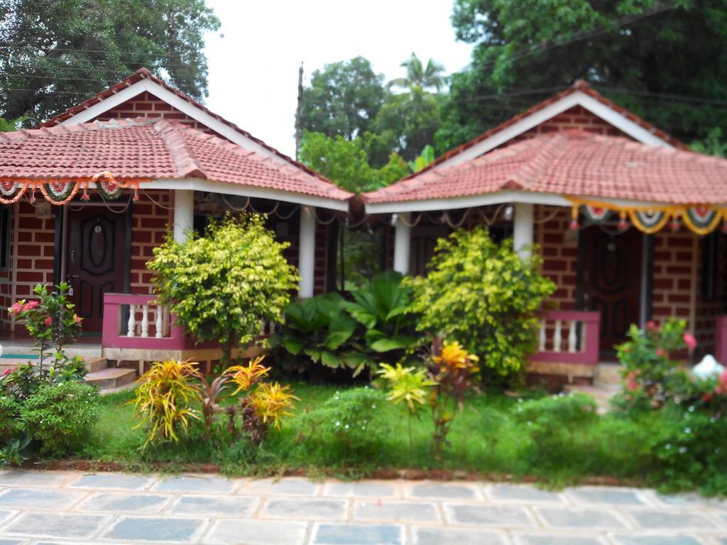 Yash Garden Residency Otel Ganpatipule Dış mekan fotoğraf