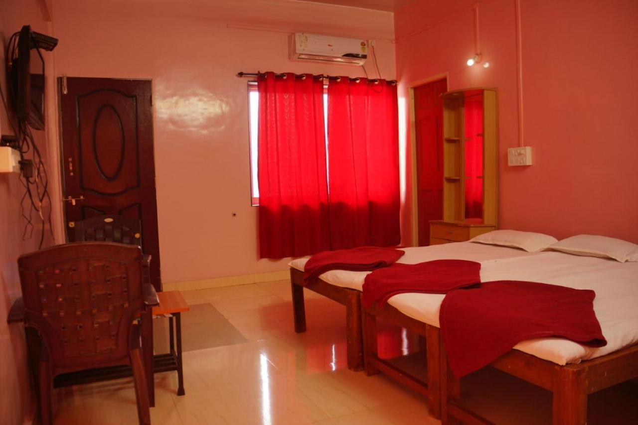 Yash Garden Residency Otel Ganpatipule Dış mekan fotoğraf